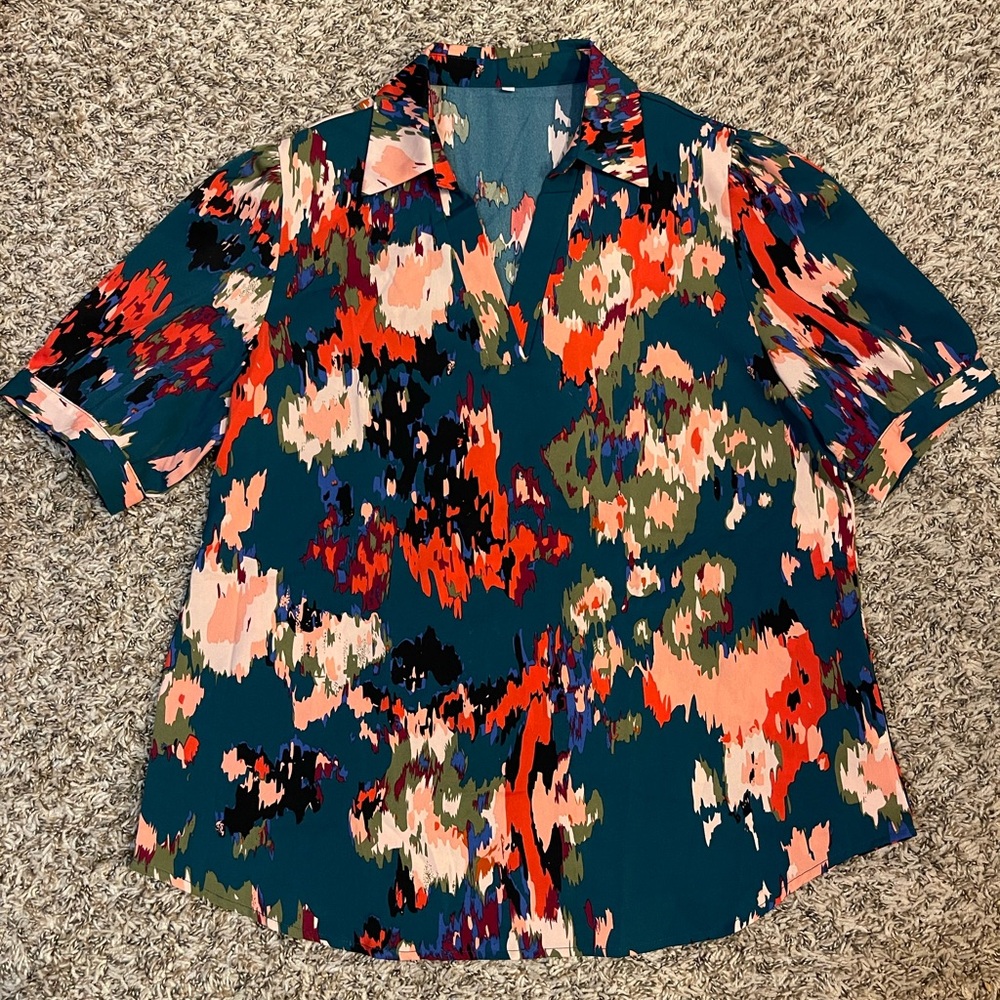 Women’s Short Sleeve Fun Dress Shirt